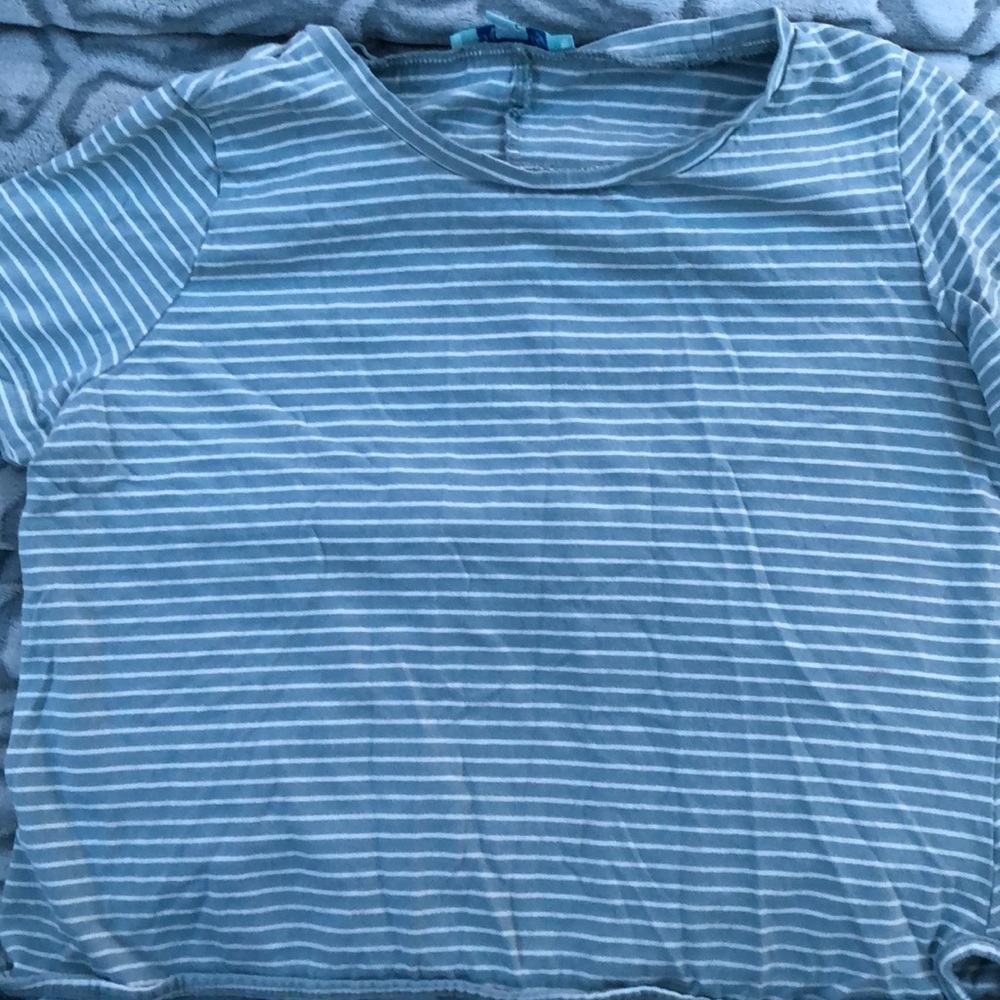 Short sleeve shirt